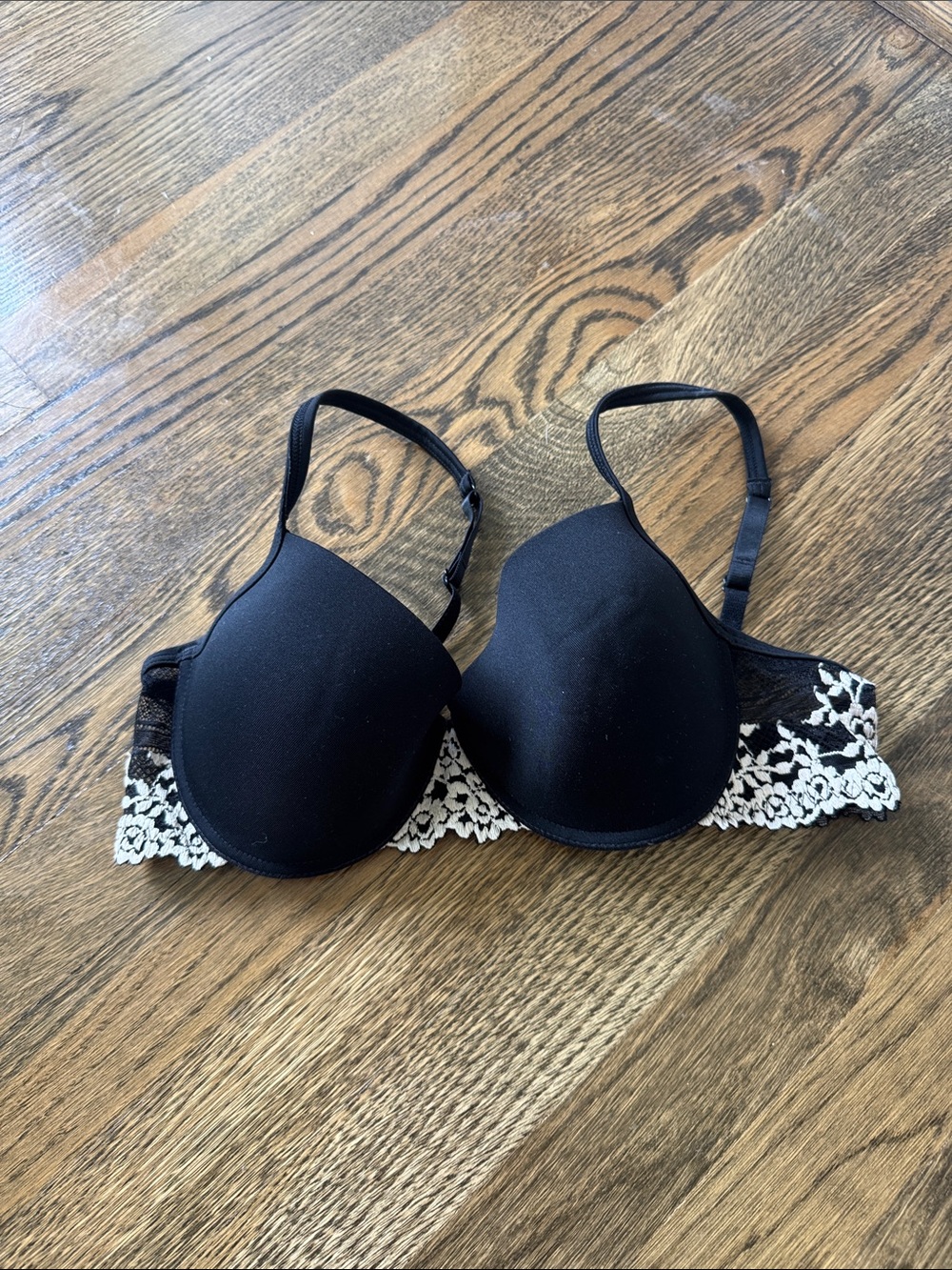 Wacoal Black Bra with White Lace Band
